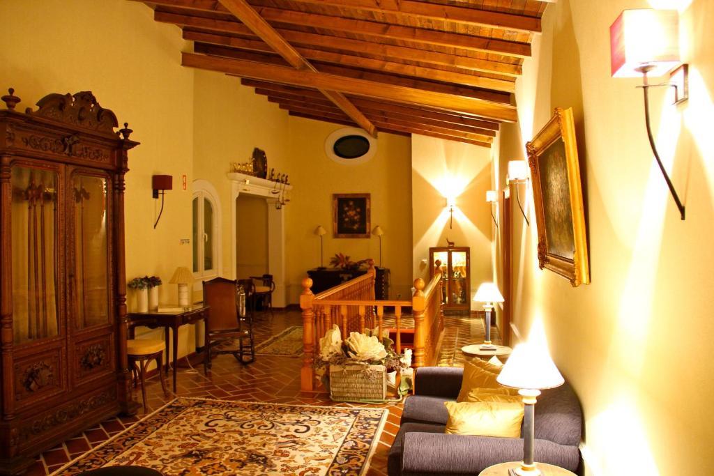 ホテル Casa Do Colegio Velho ヴィラ・ヴィソザ エクステリア 写真