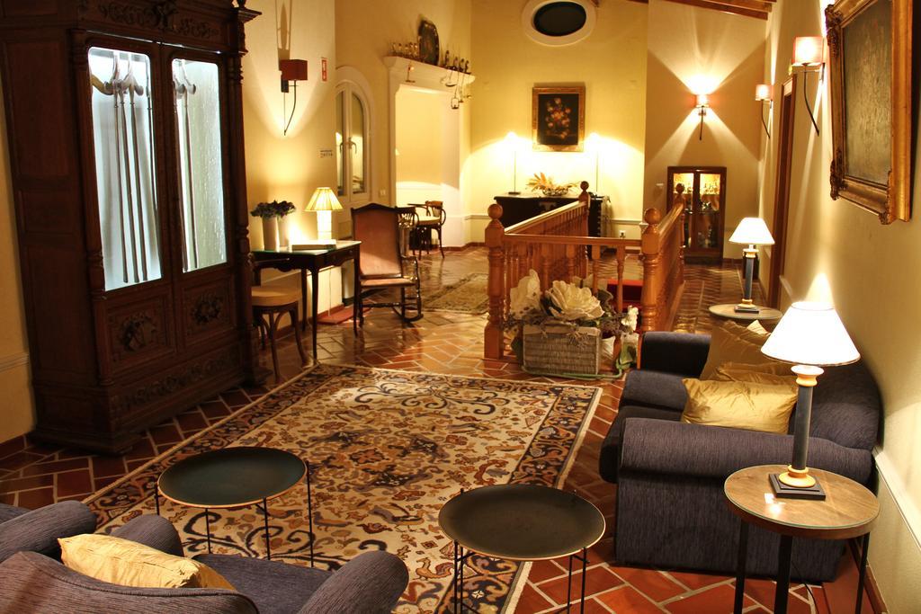 ホテル Casa Do Colegio Velho ヴィラ・ヴィソザ エクステリア 写真